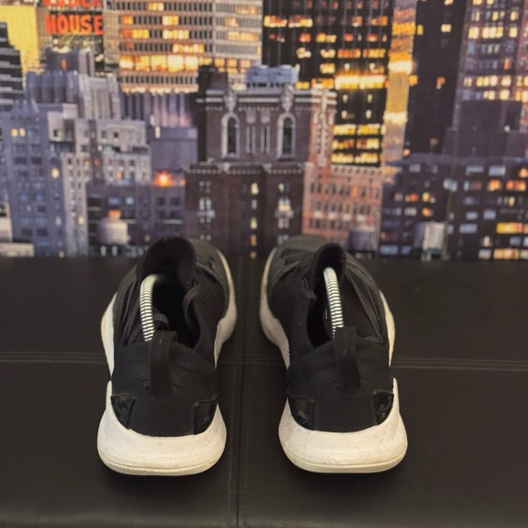 Men's Under Armour Curry 5 size 8.5 good condition. - Picture 3 of 6